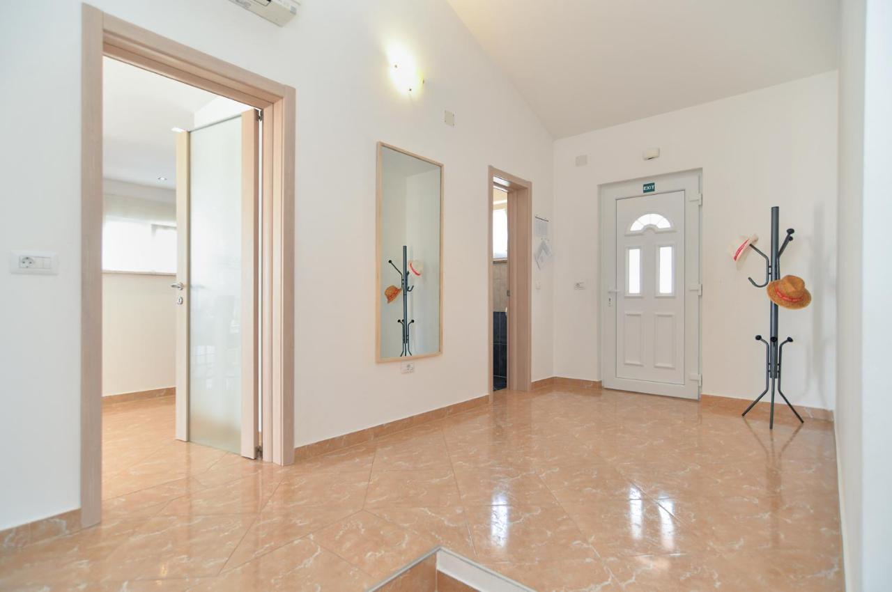 Apartment Patricia 1756 Pula Exterior photo